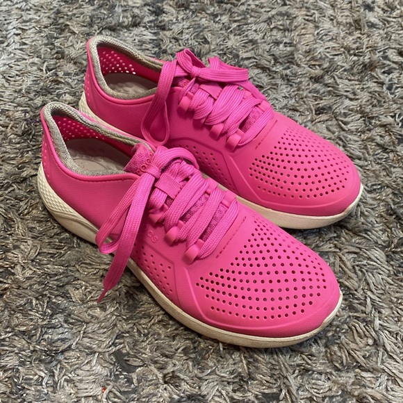 Crocs Women's Pink lace up Sneakers sz 8 - Picture 9 of 9